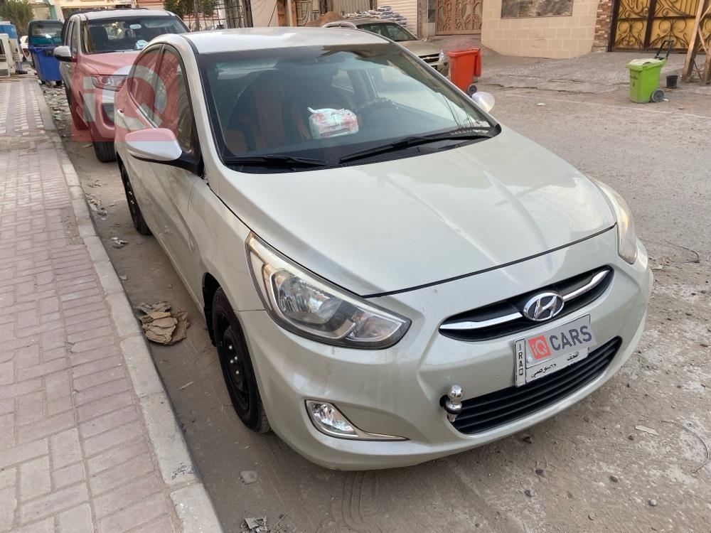 هیوندای ئەکسنت